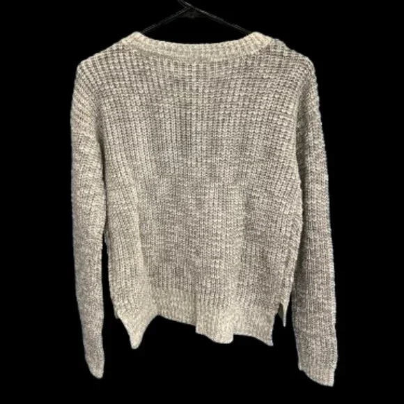 NWT Forever 21 Gray Women's Sweater Size Small - Picture 2 of 7